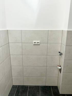 Badezimmer (WaMa-Anschluß) - 
