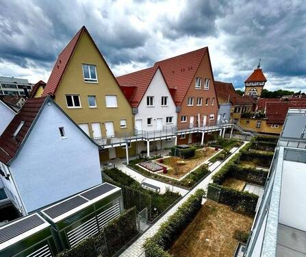 Wohnanlage (Innenbereich) - EXKLUSIVE-NEUBAU-ERSTBEZUG! Traumhafte DG-Wohnung mit Top-Ausstattung (Balkon, EBK, Aufzug uvm.) in sonniger direkter City-Lage!