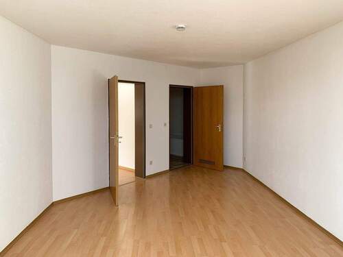 Mit Zugang zum Bad! - Etagenwohnung mit 72,00 m² in Rosenheim zur Miete