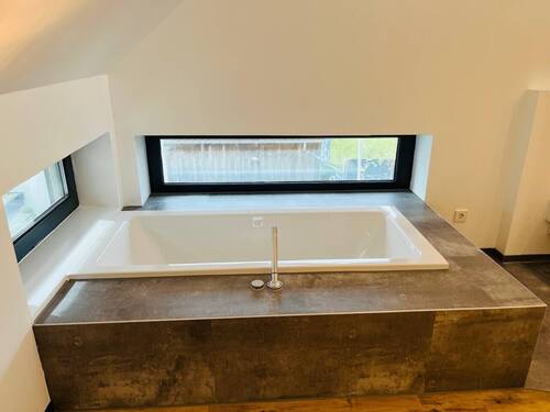 Badewanne Bad OG - 