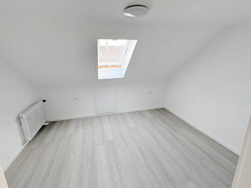 Zimmer 2 - 