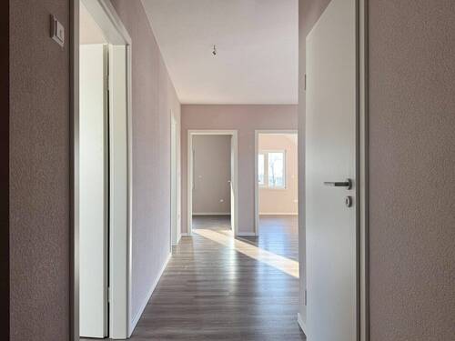 Flur - Vergleichswohnung - Etagenwohnung mit 66,50 m&sup2; in Bad Düben zur Miete