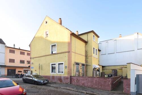 Seitenansicht - 1 Zimmer Mehrfamilienhaus, Wohnhaus zum Kaufen in Speyer