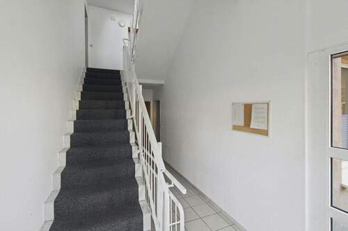 Hausflur Ansicht 01 - 