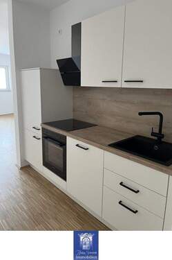 EBK - 2 Zimmer Etagenwohnung in Arnsdorf