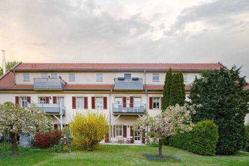 Terrasse mit Garten - 