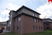 Attraktive Obergeschosswohnung! - Attraktive Neubau- Obergeschosswohnung in zentraler Lage von Wiesmoor!