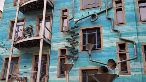 Fassade im Hof der Elemente - 2 Zimmer Gewerbeobjekt (Büro, Produktion, Verkauf) zur Miete in Dresden