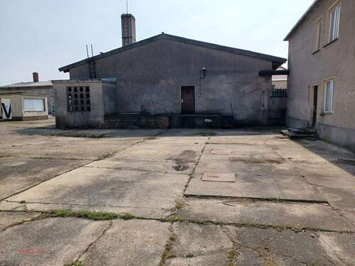 Freifläche innen - Grundstück in Lampertswalde