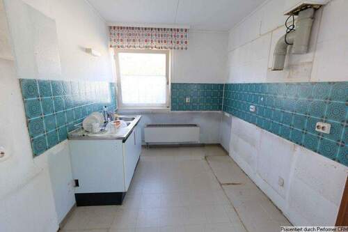 Küche mit Essplatz - 