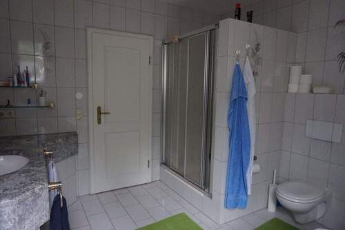 Großzügige Bäder - 