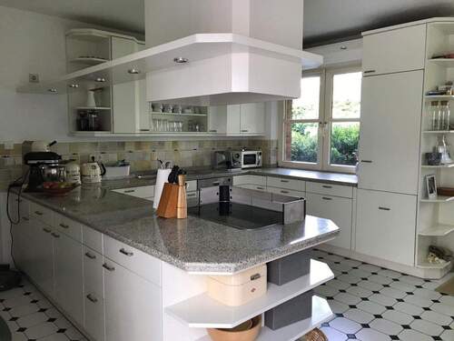 Zeitlose Einbauküche - 