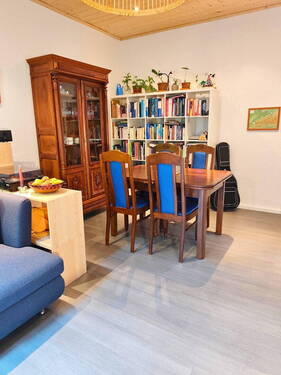 Wohnungszimmer EG - Doppelhaushälfte mit 97,00 m&sup2; in Ludwigshafen Am Rhein zum Kaufen