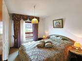 Großes, ruhiges Schlafzimmer - 3 Zimmer Etagenwohnung in Magstadt