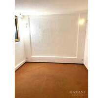 # Hobbyraum mit Außenstellplatz # - Waiblingen