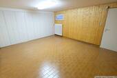 Hobbyraum mit Einbauschrank - 