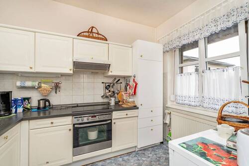 Küche - 5 Zimmer Einfamilienhaus in Berlin