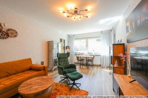 3 Wohnzimmer - 4 Zimmer Etagenwohnung in Appen