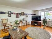 Großes, helles Zimmer - 