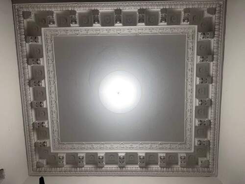 Stuck im Treppenhaus - 3 Zimmer Etagenwohnung in Leipzig