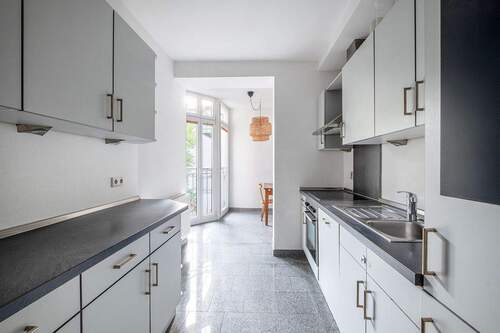 Küche mit Essbereich - 