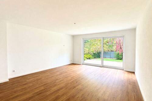 Wohn- Esszimmer - 3 Zimmer Etagenwohnung in Frankfurt am Main