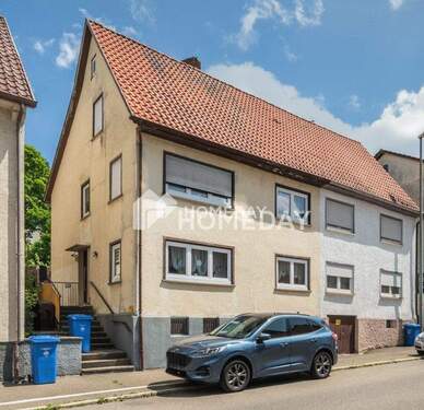 Außenansicht 1 - Doppelhaushälfte mit Garage und viel Nutzraum - Der ideale Start ins Familienleben