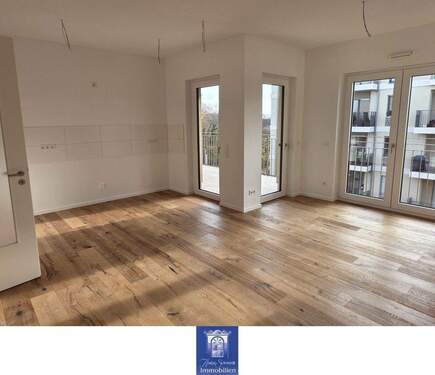 Wohnen, offene Küche - Barrierefreie Dachwohnung mit 2 Balkonen an der Elbe in beliebter HafenCity! Erstbezug!