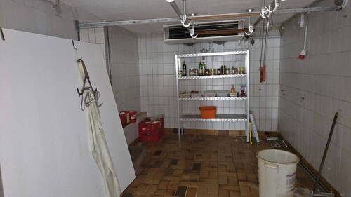 Betriebsfl. 2 - Mehrfamilienhaus, Wohnhaus mit 180,00 m&sup2; in Eschwege / Niederhone zum Kaufen