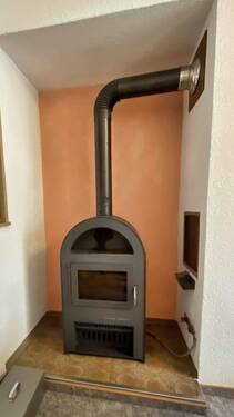 Einliegerwohnung Öl-Einzelofen - Einfamilienhaus mit 180,00 m&sup2; in Schömberg zum Kaufen