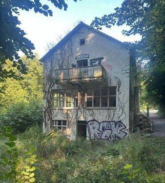 Giebelseite Badehaus - 6 Zimmer Hotel, Pension, Gasthof zum Kaufen in Bünde