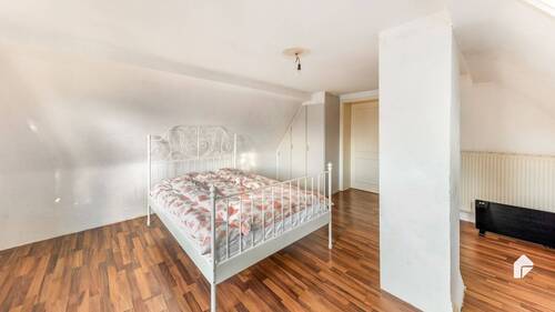 1. OG Elternschlafzimmer 2 - 