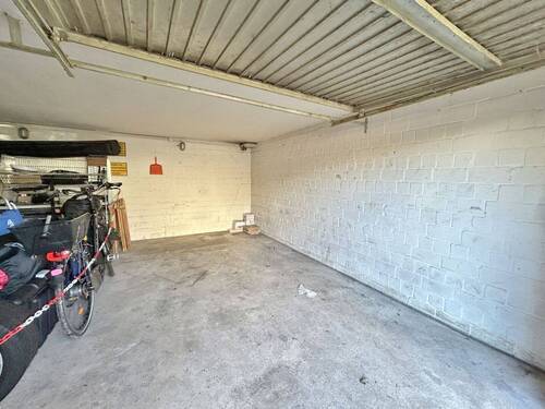 Garage - 
