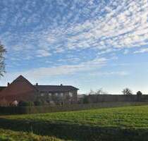 Solider Resthof mit Scheune Stallungen in Alleinlage - Wagenfeld / Ströhen