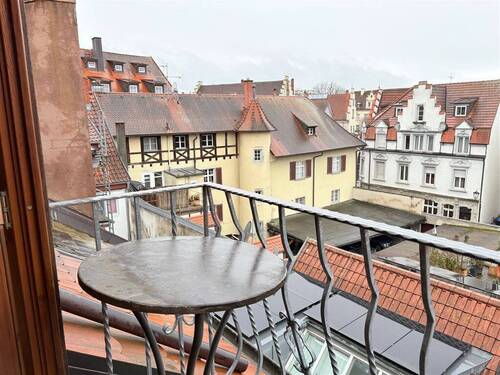 Balkon - 3 Zimmer- Maisonette- Dachgeschoßwohnung in Konstanzer Altstadt befristet bis 31.März 2026 zu vermieten