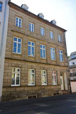 Objektansicht - ****Gepflegter Altbau mit 5 Wohnungen in gefragter Innenstadtlage****