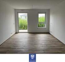 Rollstuhlgerechte Wohnung mit Fußbodenheizung, edlem Bad, moderner EBK, Terrasse! - Arnsdorf