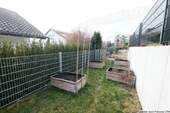 Unterer Gartenbereich Blick nach Westen - 