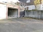 Zweite Garage mit Stellplatz - 