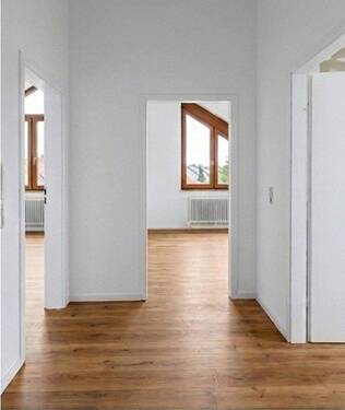 Flur - 2 Zimmer Etagenwohnung in Reutlingen