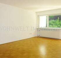 2,5 Zimmer Eigentumswohnung mit großem Balkon im ruhigen Freisinger Norden