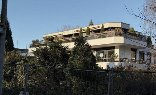 Südseite - 3 Zimmer Etagenwohnung zum Kaufen in Hamburg