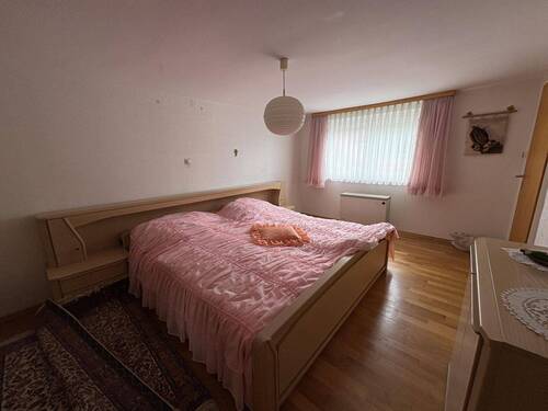 Schlafzimmer 1. OG - 