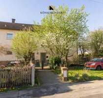 Zweifamilien-Doppelhaushälfte in ruhiger Lage mit flexiblen Nutzungsmöglichkeiten - Schorndorf