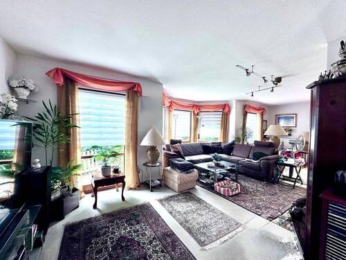 Wohnzimmer - 4 Zimmer Einfamilienhaus in Bannewitz / Possendorf