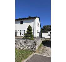 299.999,00 EUR Kaufpreis, ca.  106,00 m² Wohnfläche in Amberg (PLZ: 92224) Fuchsstein