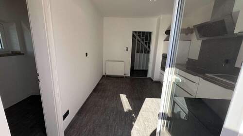 Küche mit Speisekammer - 