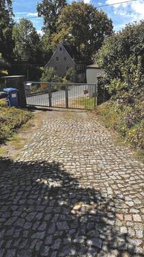 gepflasterte Einfahrt - 