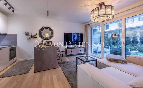 Wohnbereich - 2 Zimmer Etagenwohnung in Hamburg