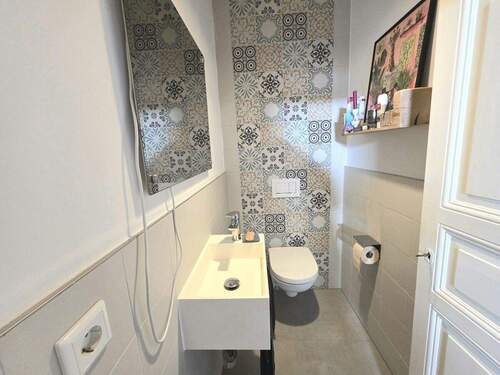 Gäste-WC - 4 Zimmer Etagenwohnung in Kassel / Kirchditmold